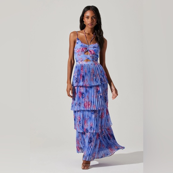 Astr Dresses & Skirts - ASTR the Label Daytona Dress in Periwinkle Pink Floral Size Small S